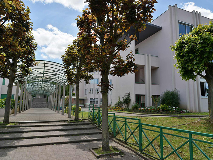 notre-dame-saint-germain-en-laye-lycee