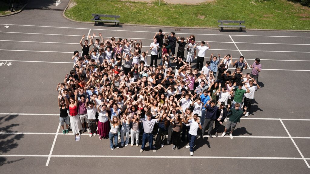 Élèves du Lycée Jean-Paul II